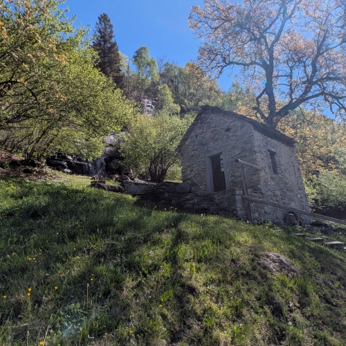 Tra borghi leventinesi mulino