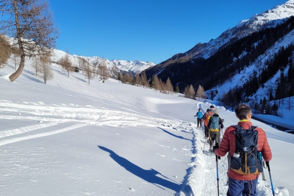 Primi passi con le racchette da neve